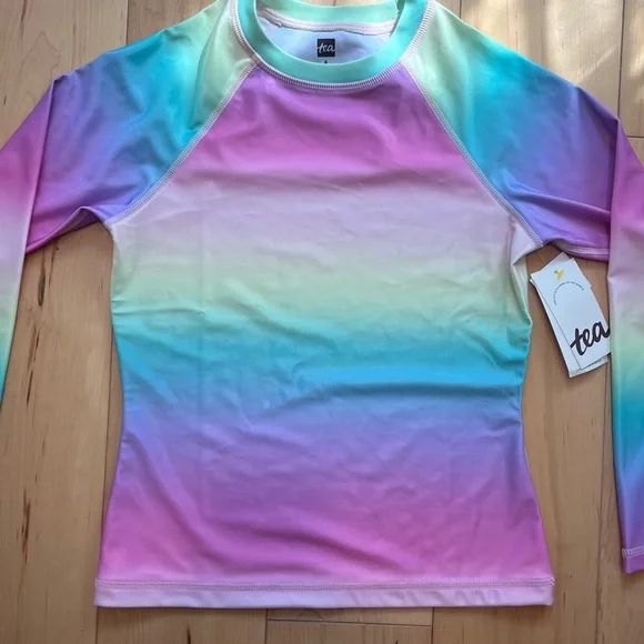 Tea Collection Rashguard and Bikini Bottoms Set - Picture 4 of 14